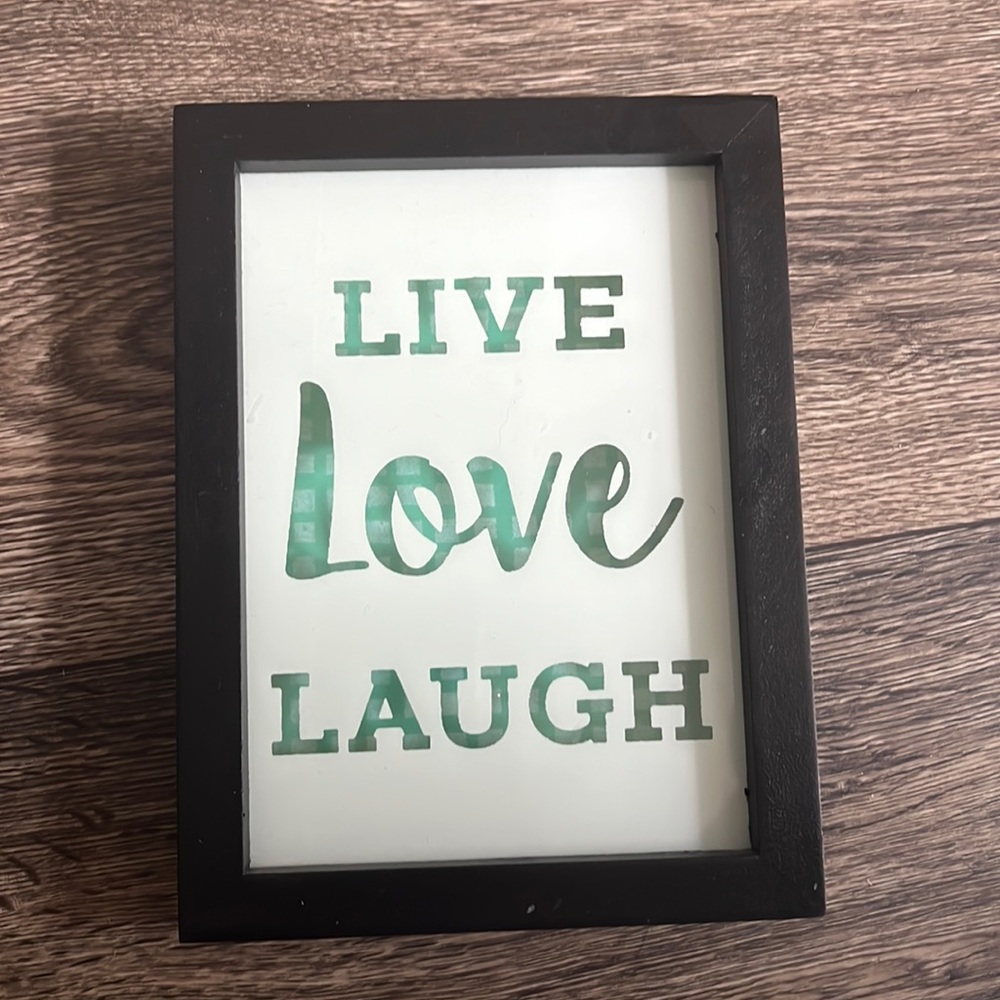 “Live Laugh Love” Decor